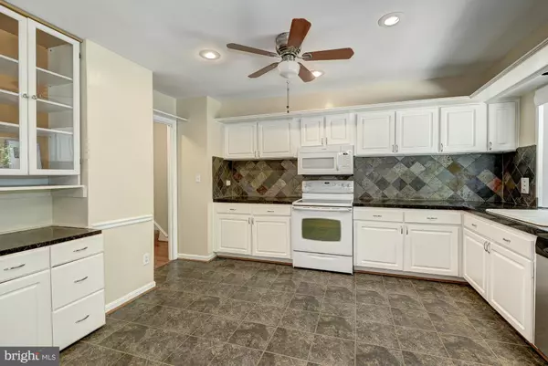 Fairfax, VA 22032,5481 SAFE HARBOR CT