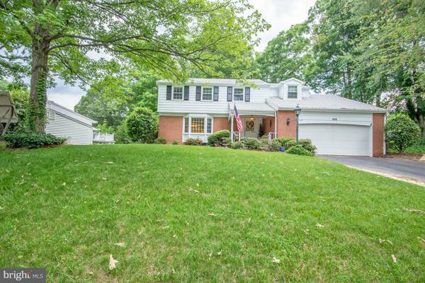 8010 LANGBROOK RD, Springfield, VA 22152