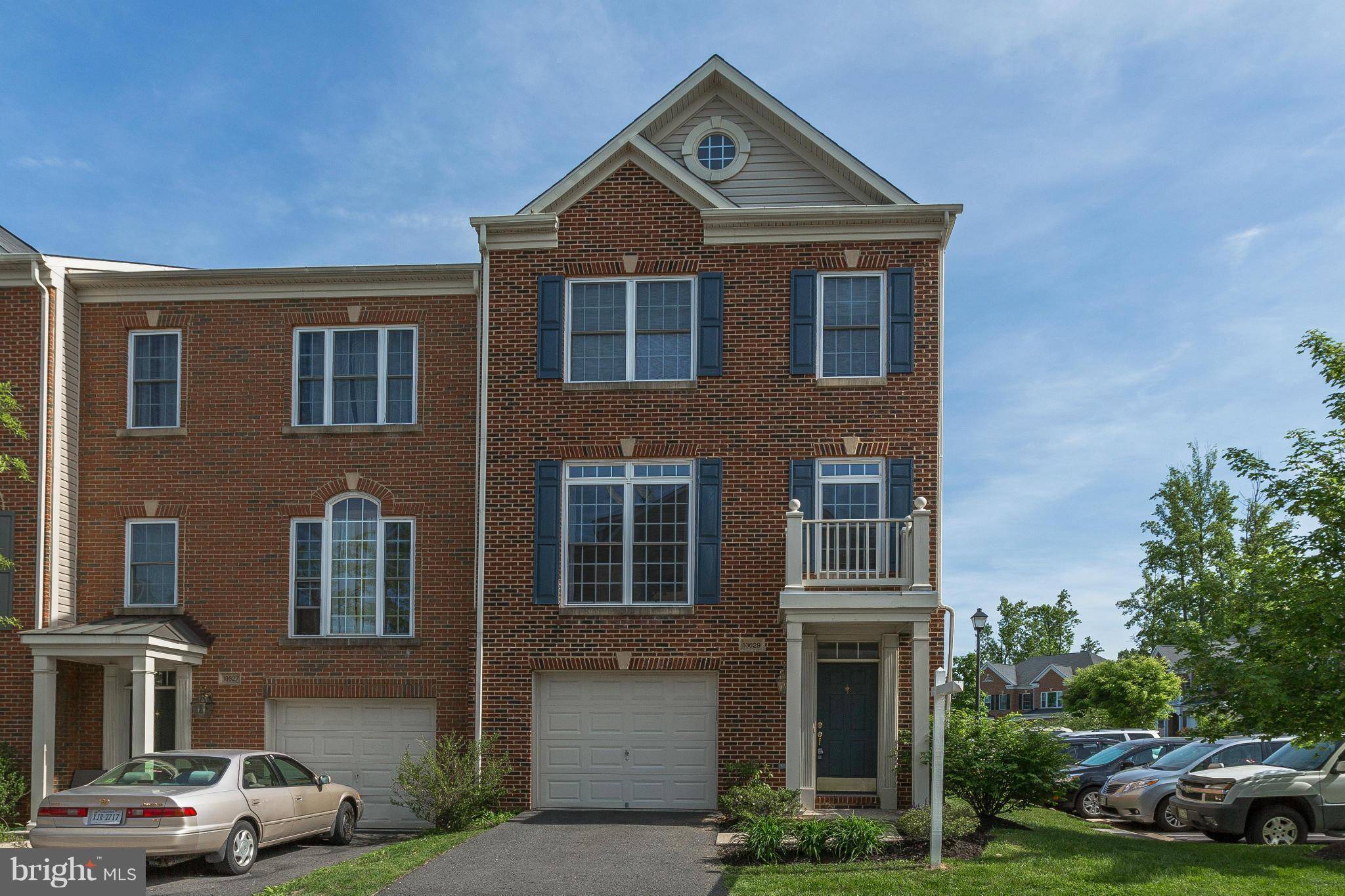 13629 LAVENDER MIST LN, Centreville, VA 20120