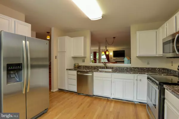 Clifton, VA 20124,5622 GOSLING CT