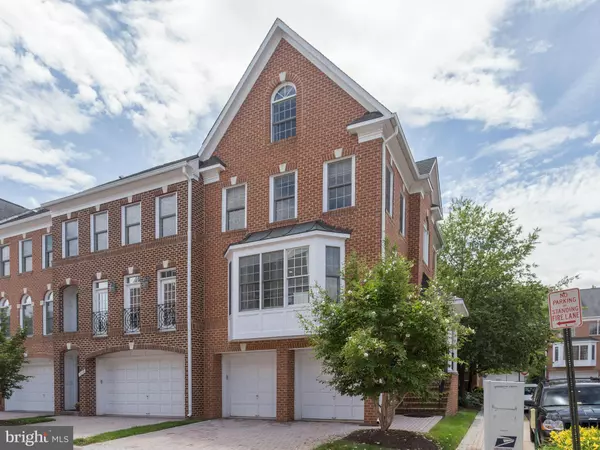 Mclean, VA 22101,1328 LAWSON LN