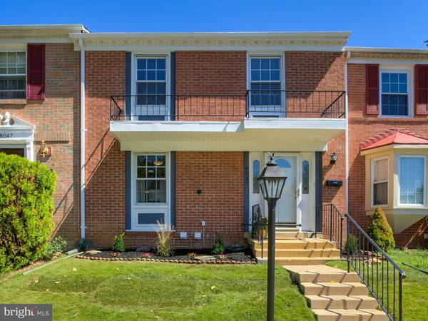 8049 SAINT ANNES CT, Alexandria, VA 22309