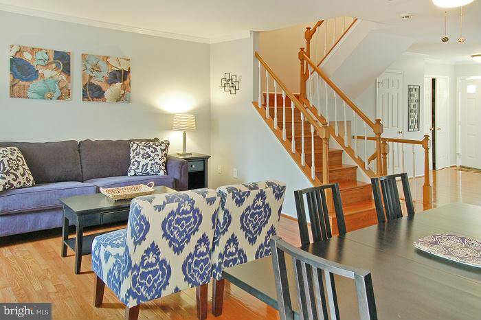 Burke, VA 22015,5962 POWELLS LANDING RD