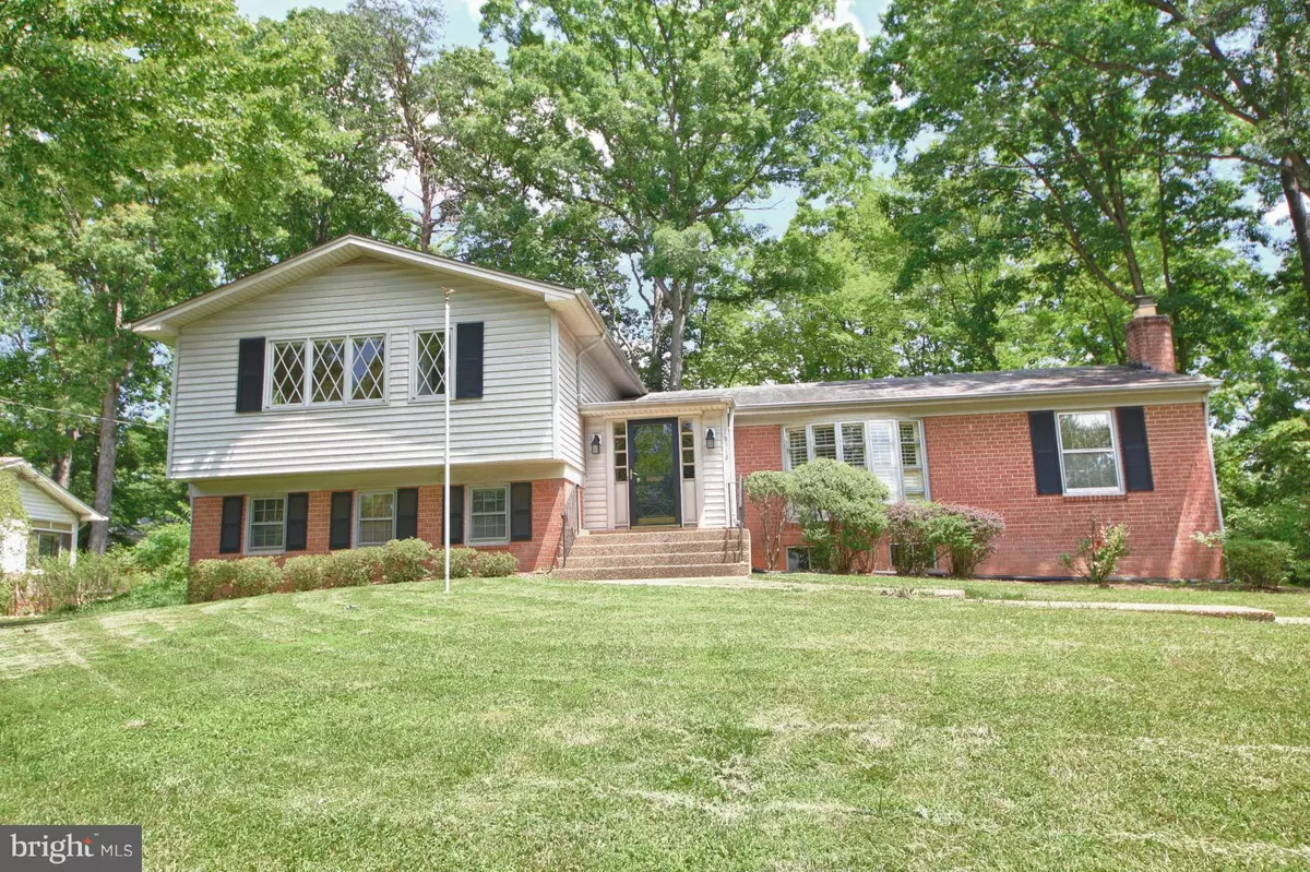 Fairfax, VA 22032,9113 SARANAC CT