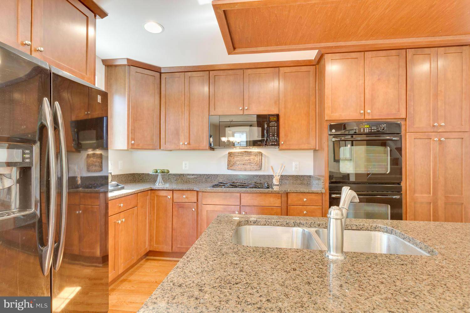 Fairfax, VA 22031,9659 CEDAR FARM CIR
