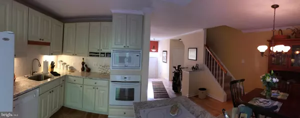 Clifton, VA 20124,13676 WILDFLOWER LN