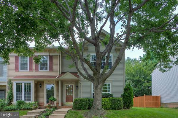 6543 CYPRESS POINT RD, Alexandria, VA 22312