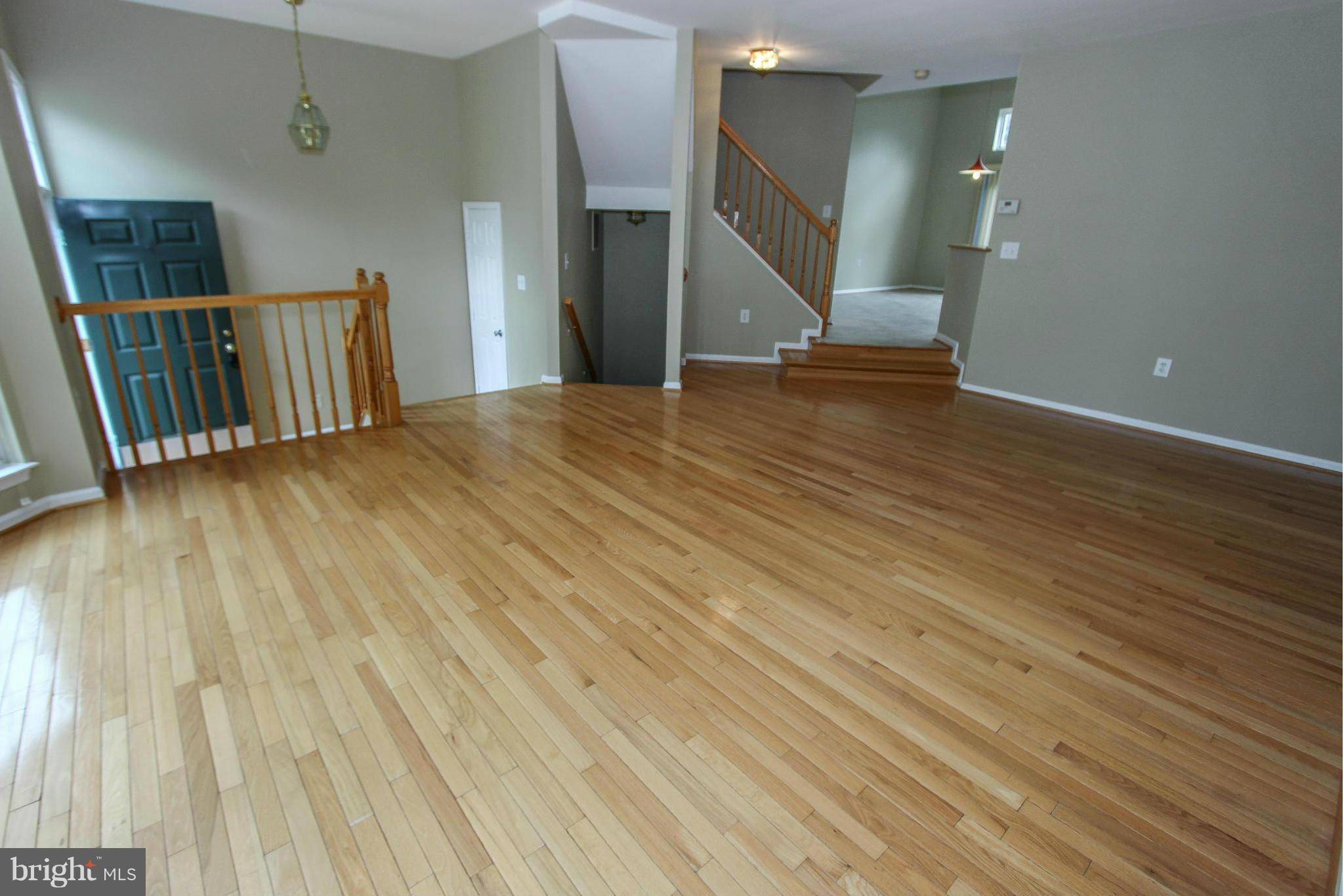 Centreville, VA 20120,14702 DEER LAKE CT