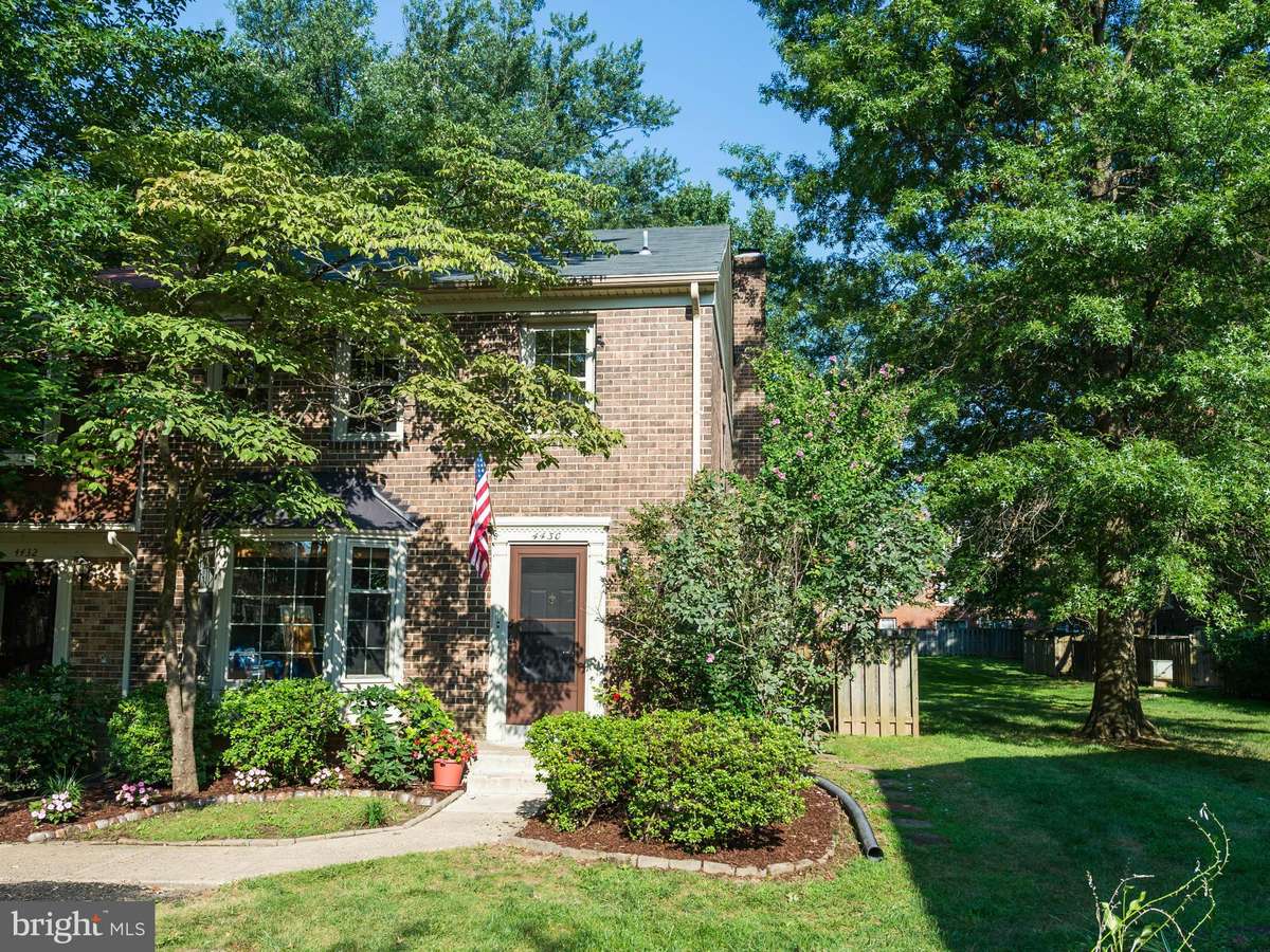 Annandale, VA 22003,4430 CHASE PARK CT