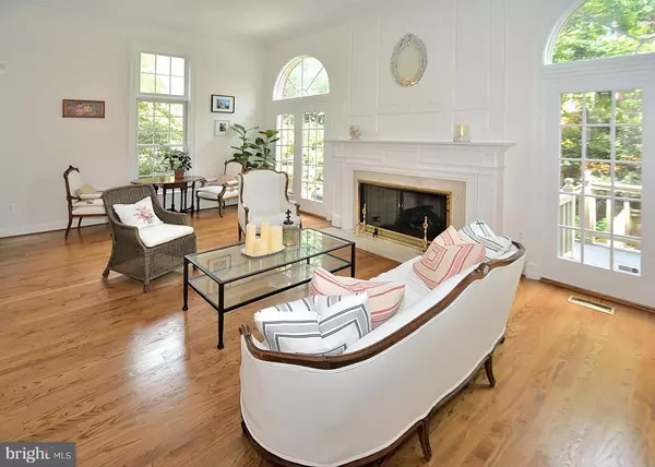 Mclean, VA 22101,6656 CORNER LN