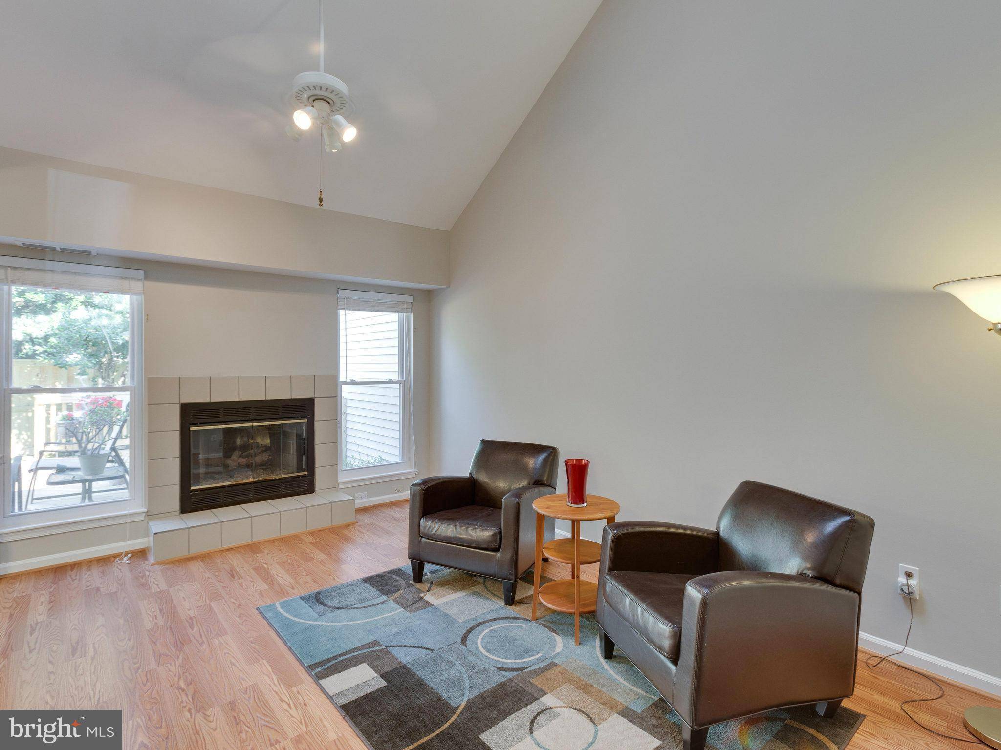 Centreville, VA 20120,6014 CREEKSTONE LN