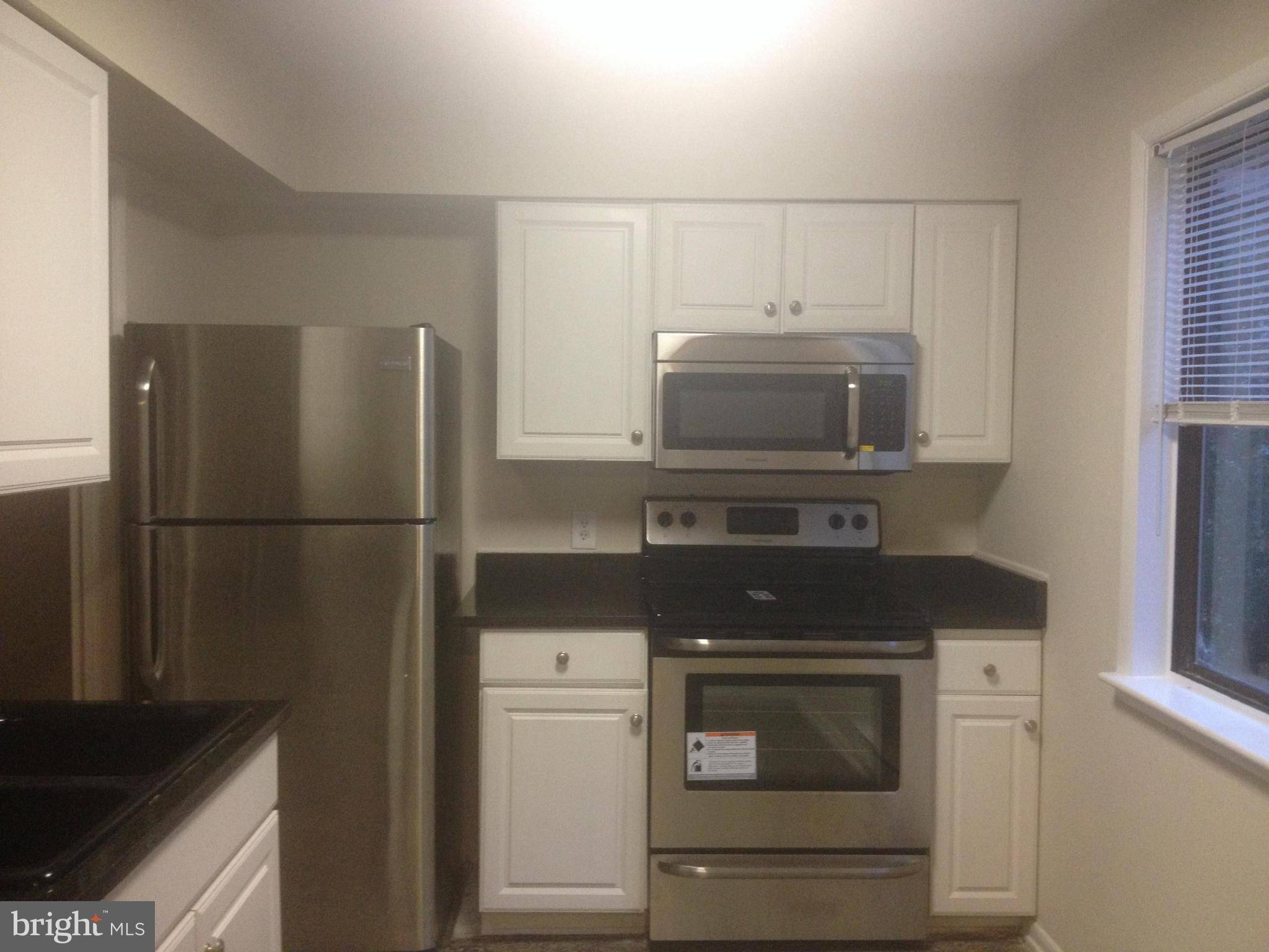 Reston, VA 20191,2276 COVENT GARDENS CT