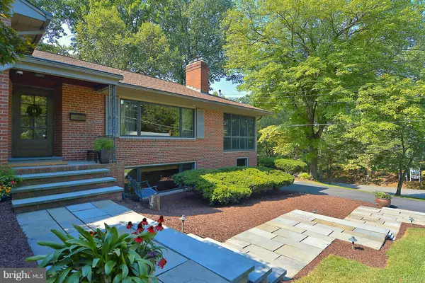 Mclean, VA 22101,6507 SMOOT DR