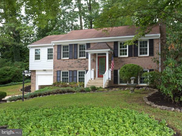 4900 KING SOLOMON DR, Annandale, VA 22003