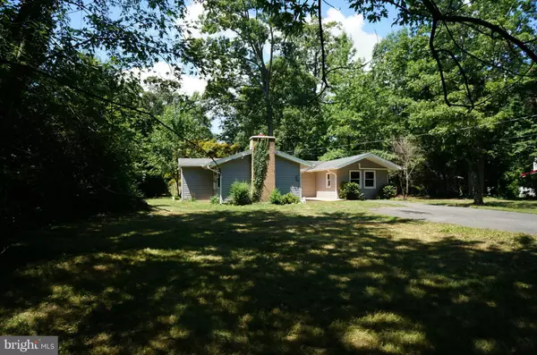 Lorton, VA 22079,10412 MIDWAY LN