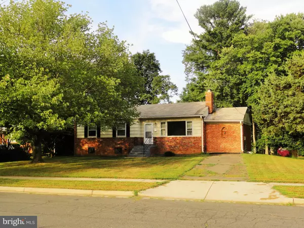 1931 BEAVER LN, Mclean, VA 22101