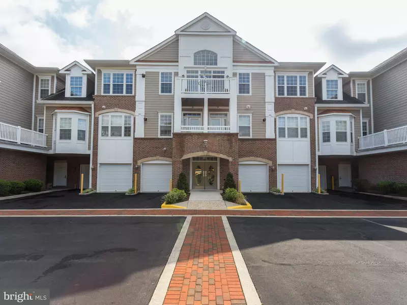 7860 ROLLING WOODS CT #59, Springfield, VA 22152