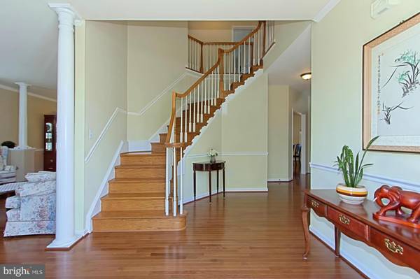 Clifton, VA 20124,5408 WILLOW FOREST CT