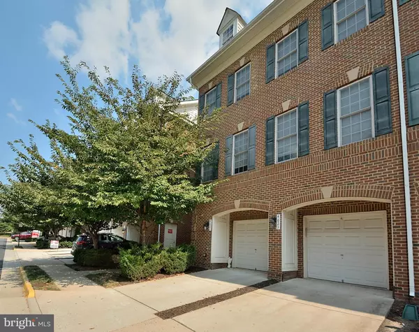 Fairfax, VA 22033,4623 HUMMINGBIRD LN #113