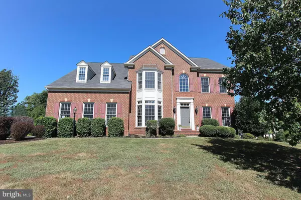 6328 RIVER DOWNS RD, Alexandria, VA 22312