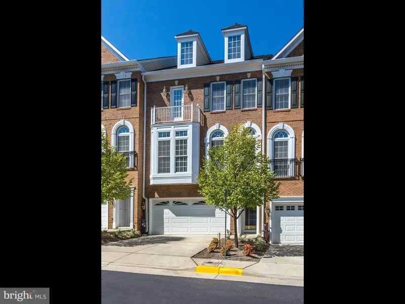 4068 CLOVET DR #23, Fairfax, VA 22030