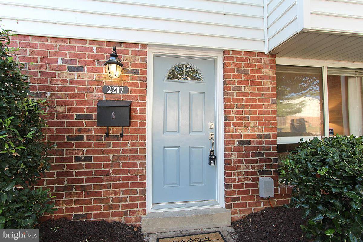 Herndon, VA 20170,2217 HUSTON PL
