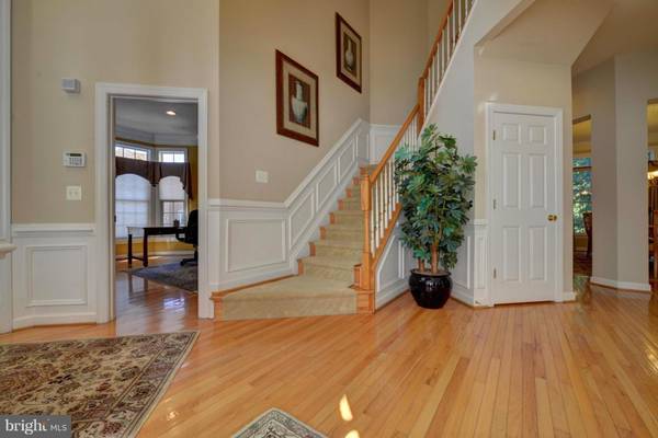 Vienna, VA 22181,9721 CHERITON CT