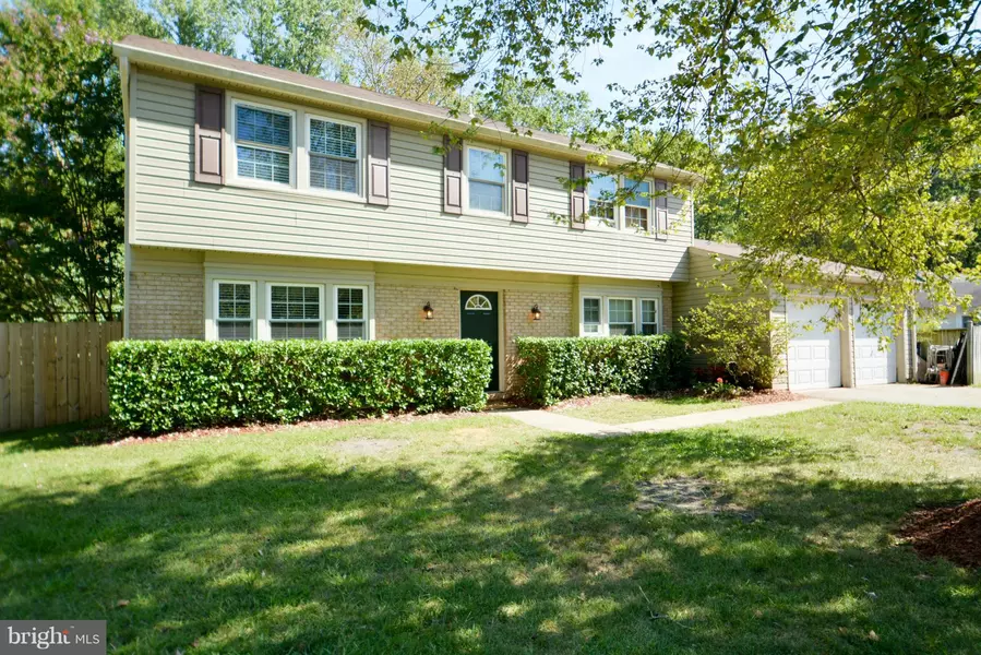 7337 WICKFORD DR, Alexandria, VA 22315