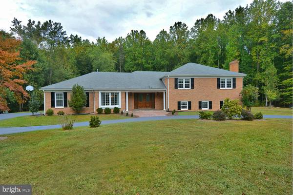 7529 THISTLEDOWN TRL, Fairfax Station, VA 22039