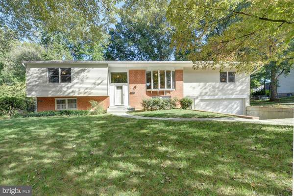 2527 SWIFT RUN ST, Vienna, VA 22180