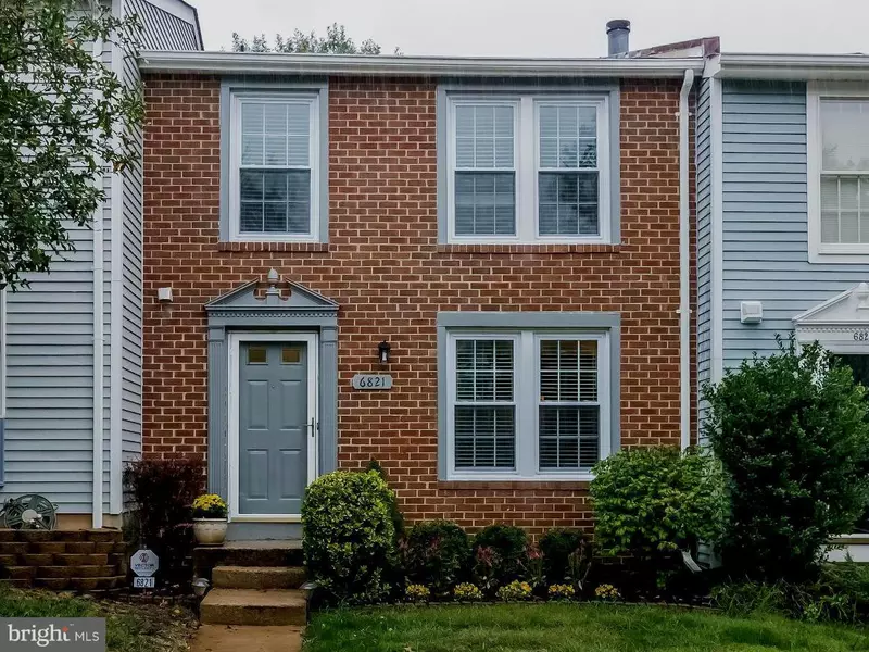 6821 HEATHERWAY CT, Alexandria, VA 22315