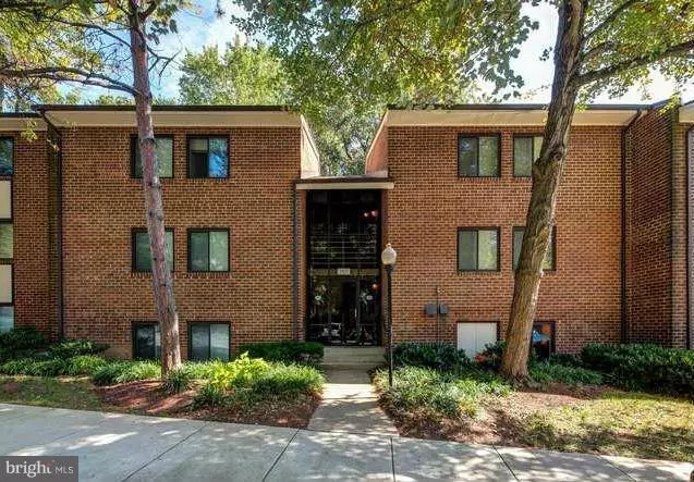 1523 NORTHGATE SQ #2A, Reston, VA 20190