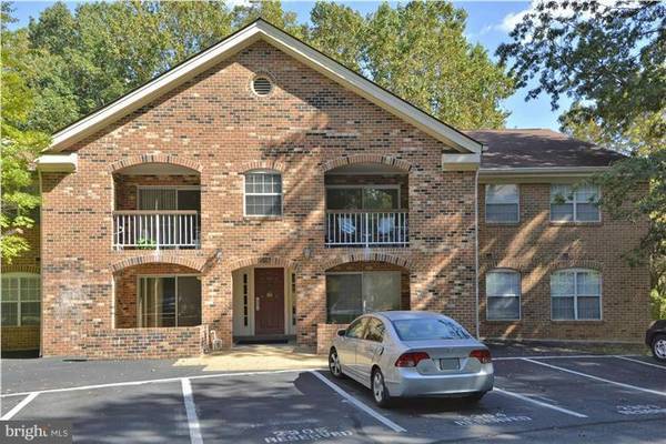 5823 COVE LANDING RD #303, Burke, VA 22015