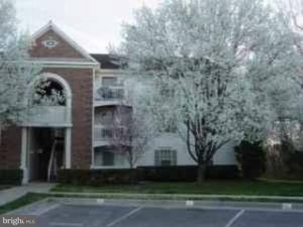 5704 OLDE MILL CT #140, Alexandria, VA 22309