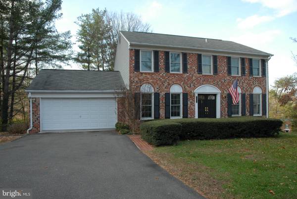 2947 MILLER HEIGHTS RD, Oakton, VA 22124