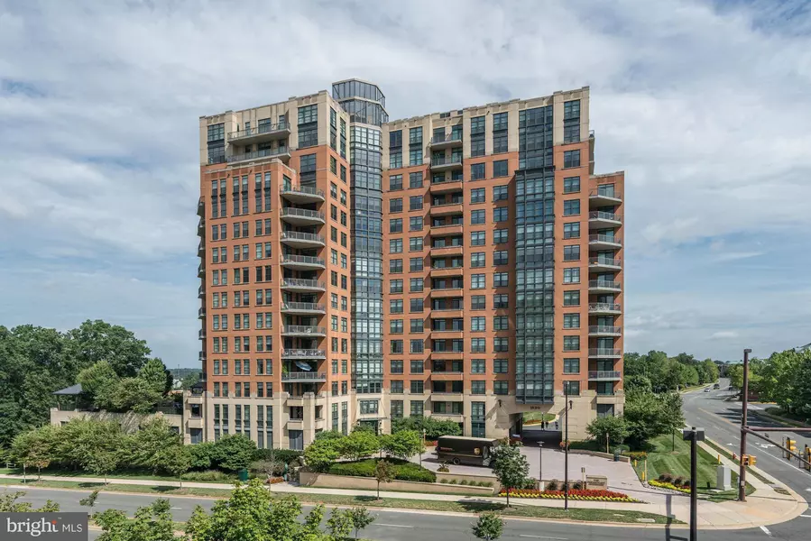 1830 FOUNTAIN DR #405, Reston, VA 20190