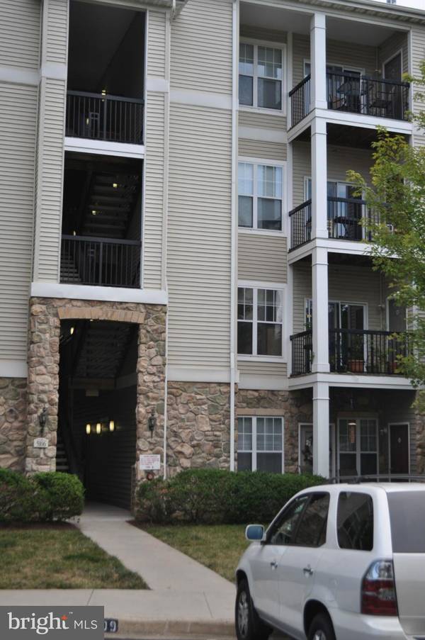 5106-H TRAVIS EDWARD WAY #H, Centreville, VA 20120