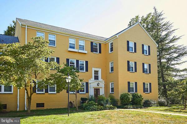 6614 POTOMAC AVE #C2, Alexandria, VA 22307