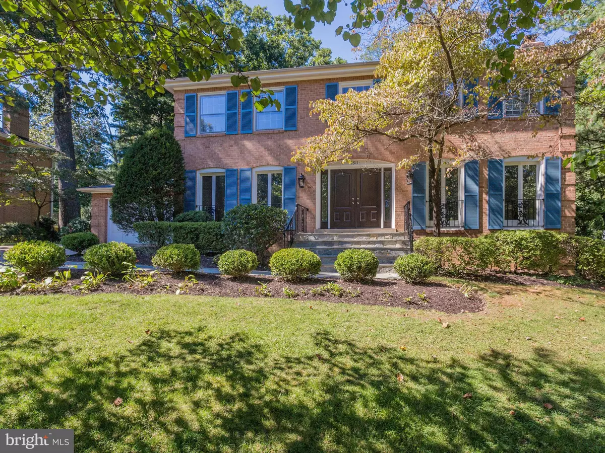 Mclean, VA 22101,1511 HIGHWOOD DR