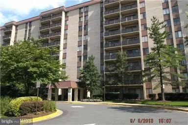 6001 ARLINGTON BLVD #206, Falls Church, VA 22044