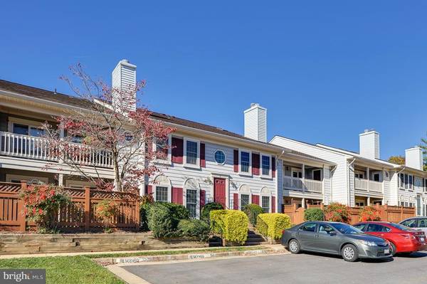 6140 ESSEX HOUSE SQ #B, Alexandria, VA 22310