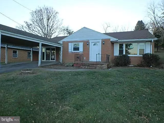 5 FUNK AVE, Hancock, MD 21750