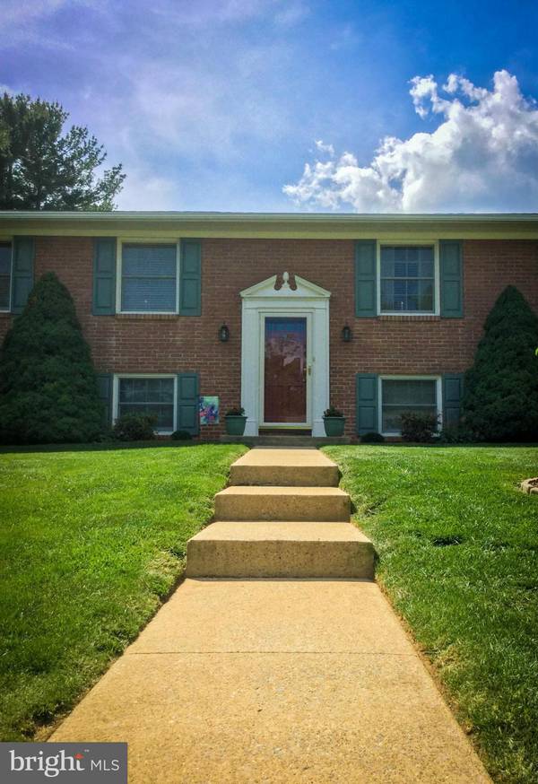 13418 WINDSOR DR, Hagerstown, MD 21742