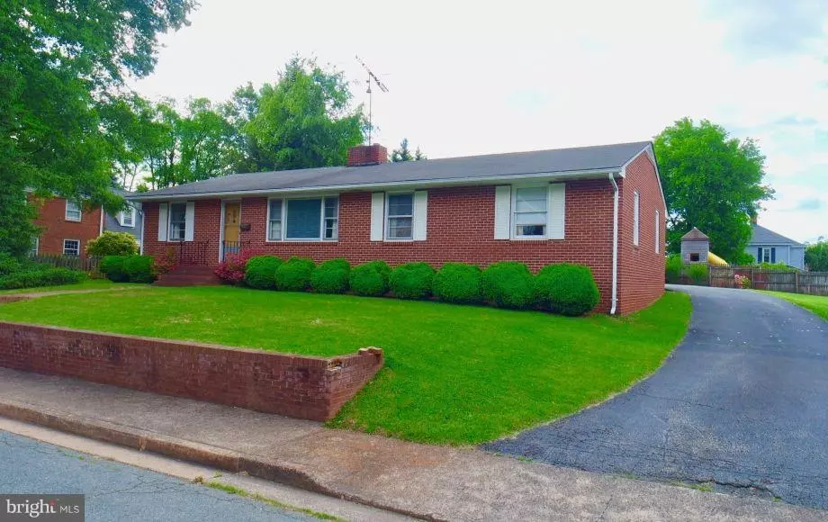 200 DABNEY ST, Orange, VA 22960