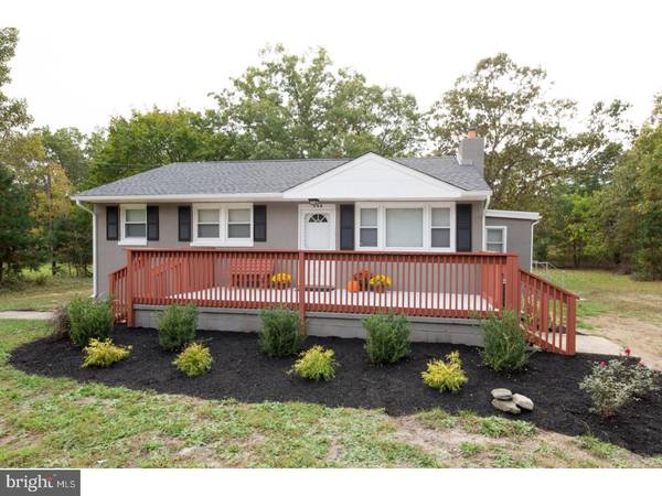 558 6TH RD, Buena Vista, NJ 08346