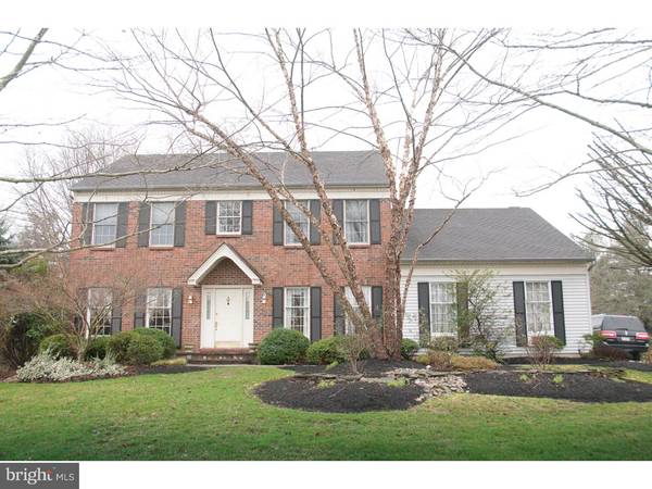 156 PINNACLE CIR, Yardley, PA 19067