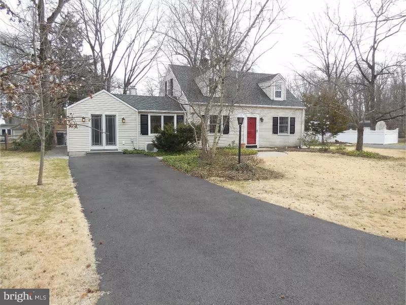 213 W FERRY RD, Yardley, PA 19067