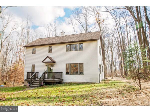 1355 COUNTY LINE RD, East Greenville, PA 18041