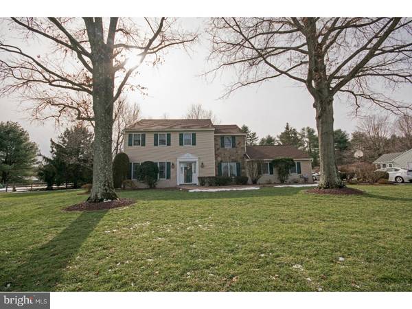 3 TAYLOR LN, Doylestown, PA 18902