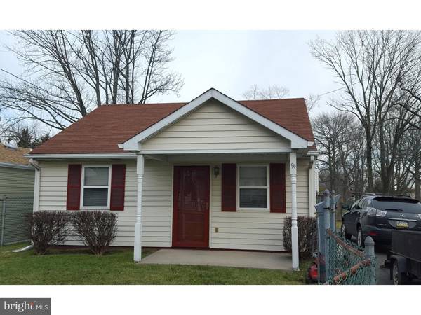 94 GRANDVIEW AVE, Morrisville, PA 19067